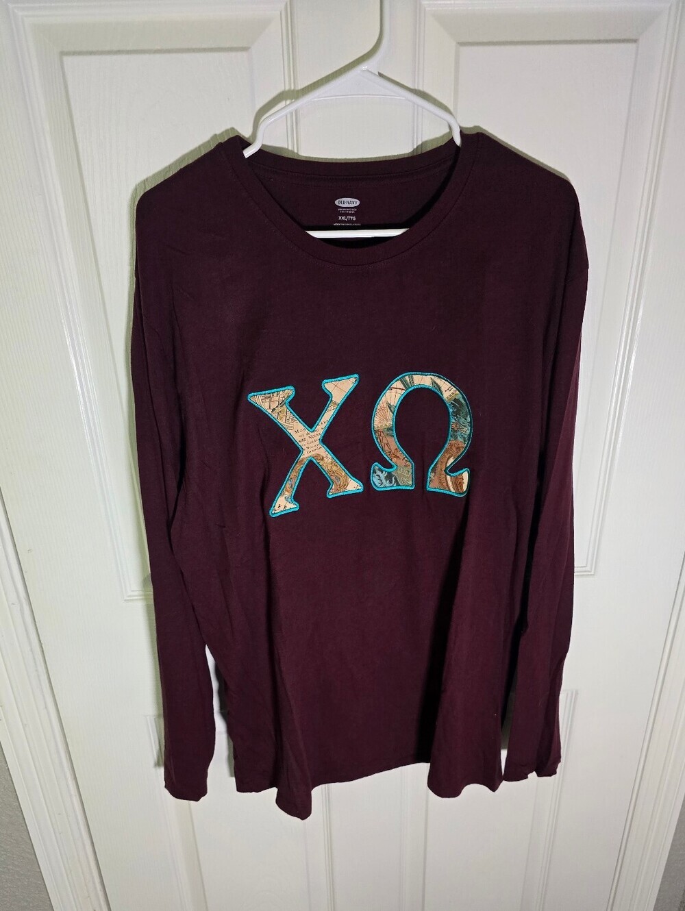 Chi Omega Embroidered Old Navy Maroon Long Sleeved Casual Top XXL - Picture 7 of 9